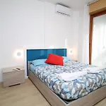 - Close To Metro & Connections * نابولي