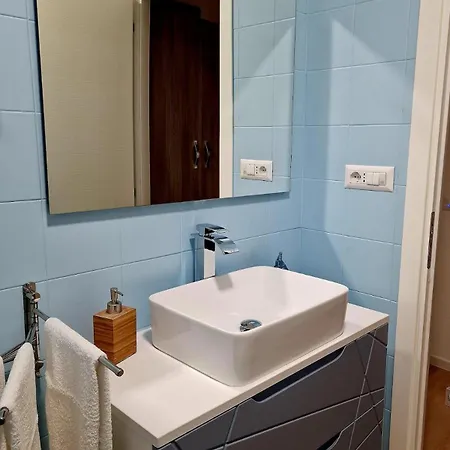 Appartement - Close To Metro & Connections *