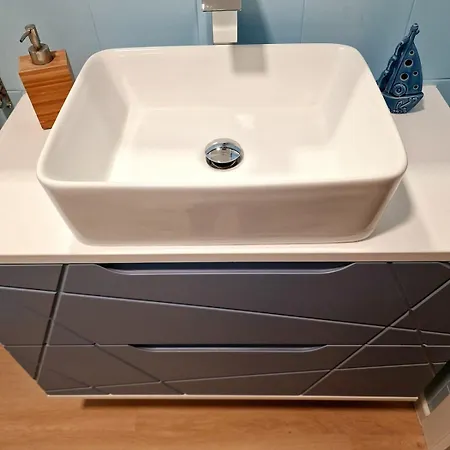 - Close To Metro & Connections Apartamento *