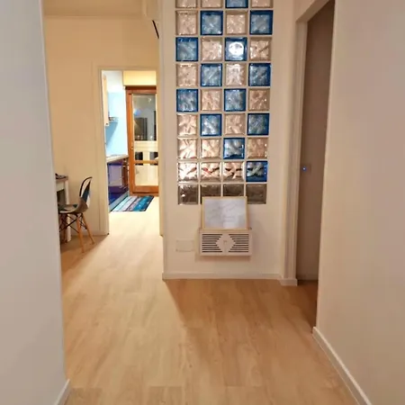 Apartamento - Close To Metro & Connections Nápoles
