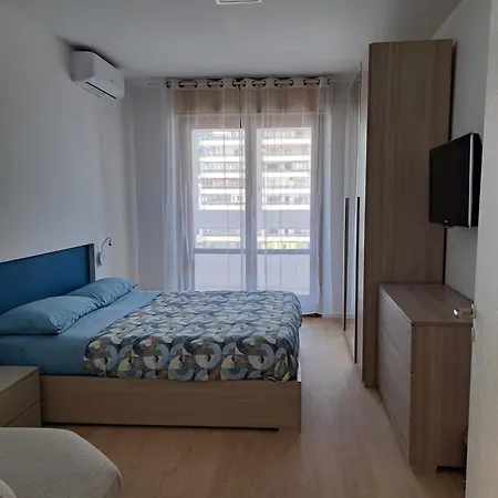 Apartamento - Close To Metro & Connections Nápoles