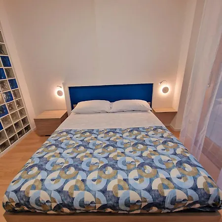 - Close To Metro & Connections